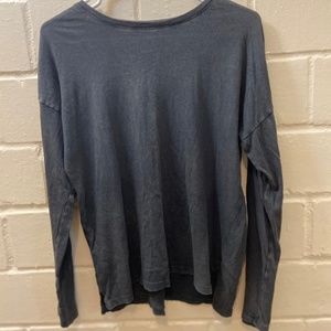 Women's long sleeve top